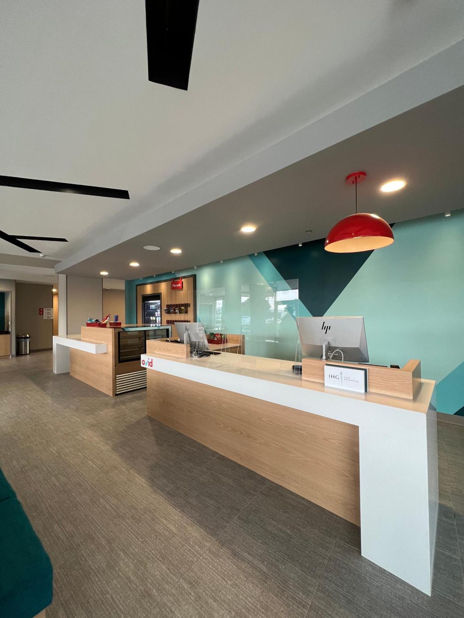 Avid Hotels - Guadalajara Av Vallarta Pte By Ihg Zapopan Bagian luar foto